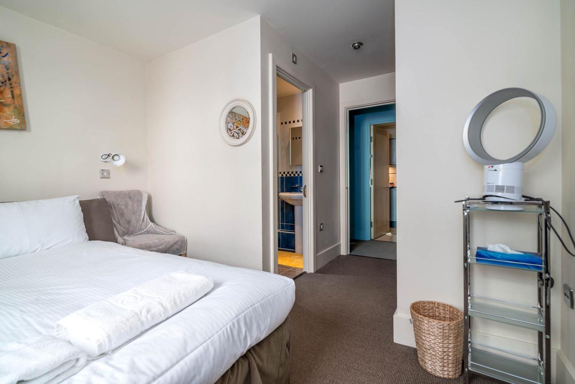 Fabulous 3 Bed Apartment In Vauxhall London Eksteriør billede
